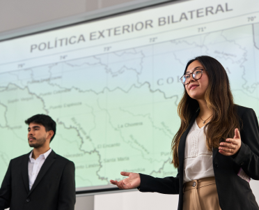 Formación Académica PUCP en Relaciones Internacionales