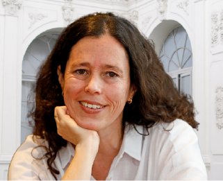 directora PUCP Sharon Lerner, curadora de arte que guía el rumbo del MALI