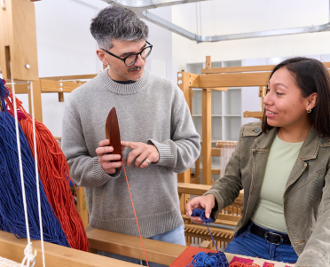 Formación Académica PUCP en Arte, Moda y Diseño Textil